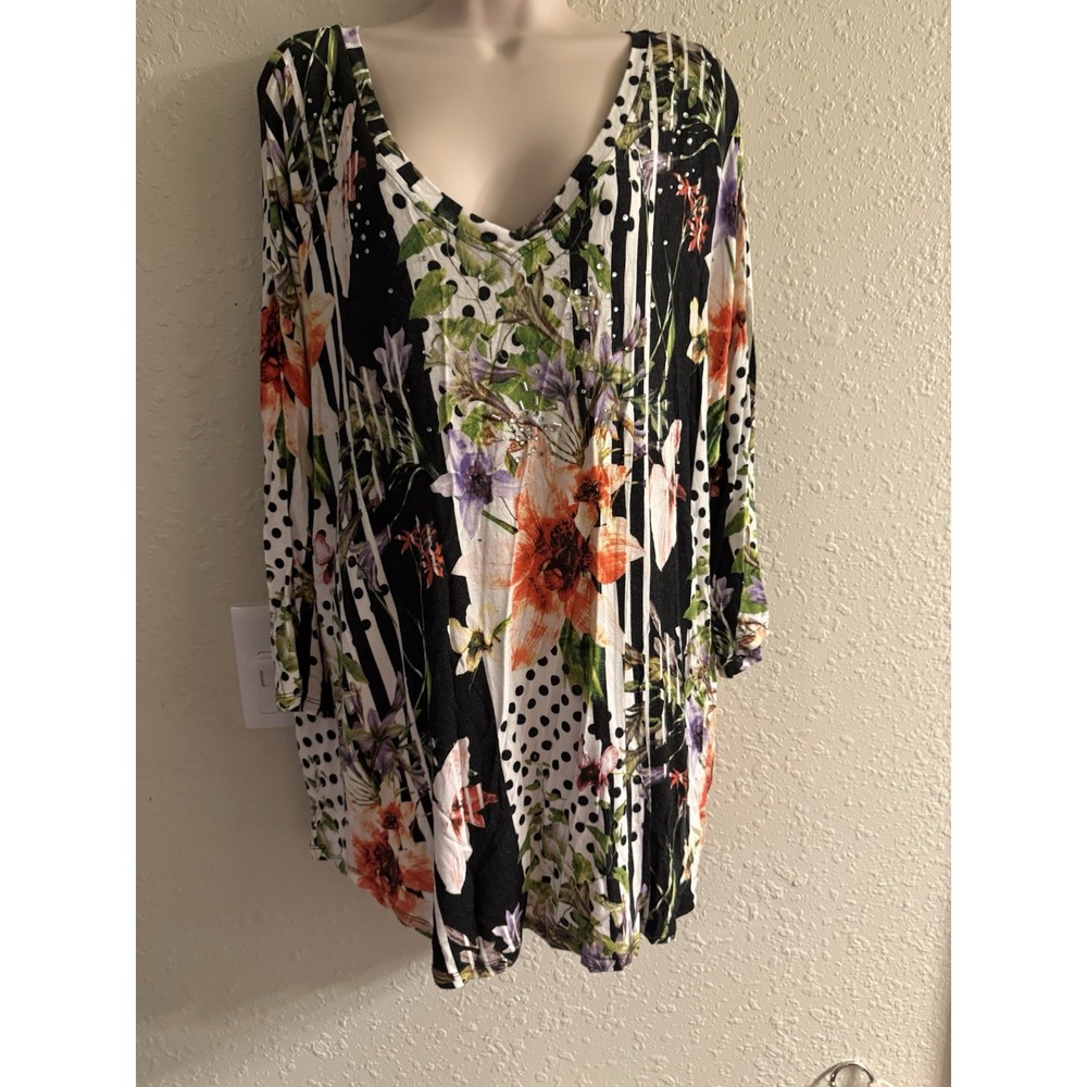 1X Onque Casual Bedazzled Top #946*9**